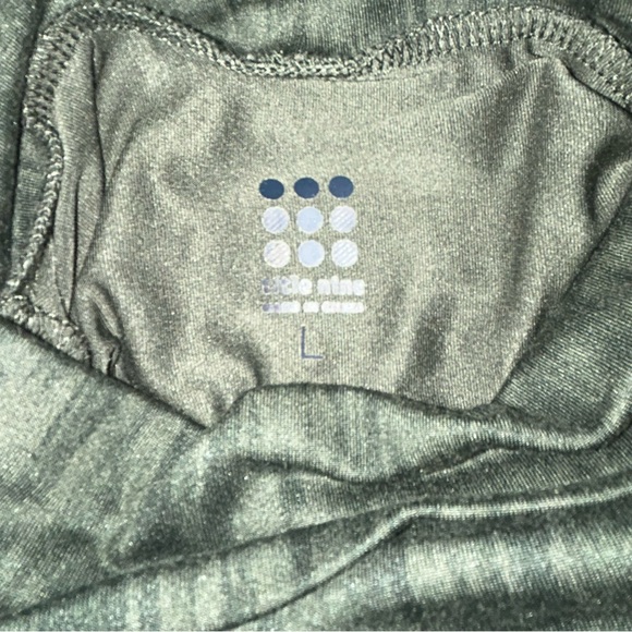 Title Nine Getaway Long Sleeve Turtleneck Dress - Flatlands size L - Picture 9 of 10